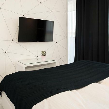Unique 3City Apartments - Ufo Apartment Gdansk Exterior photo